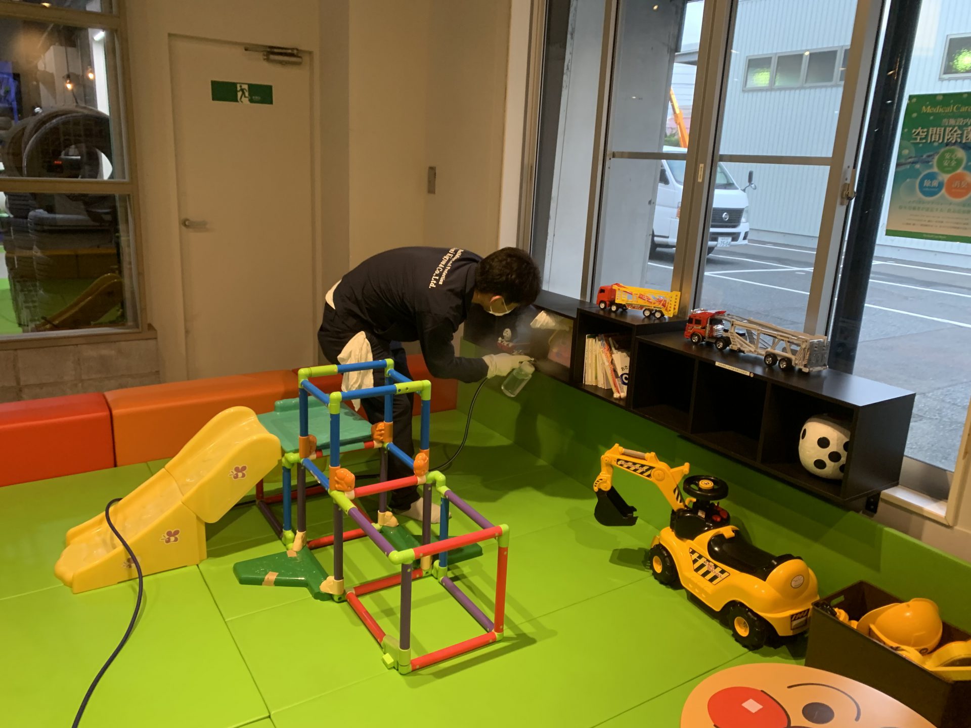 タイヤホイールカンパニーキッズスペース、抗菌コーティング