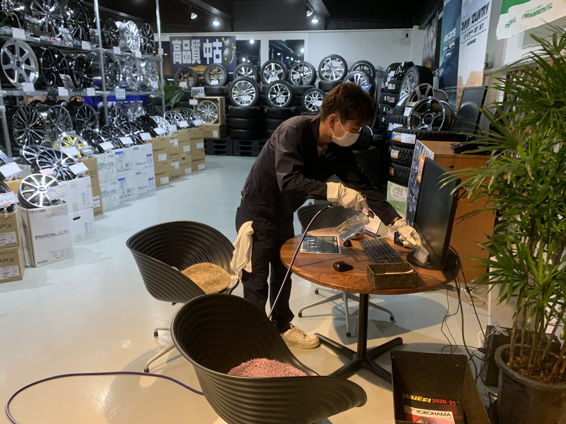 タイヤホイールカンパニー商談スペース、抗菌コーティング